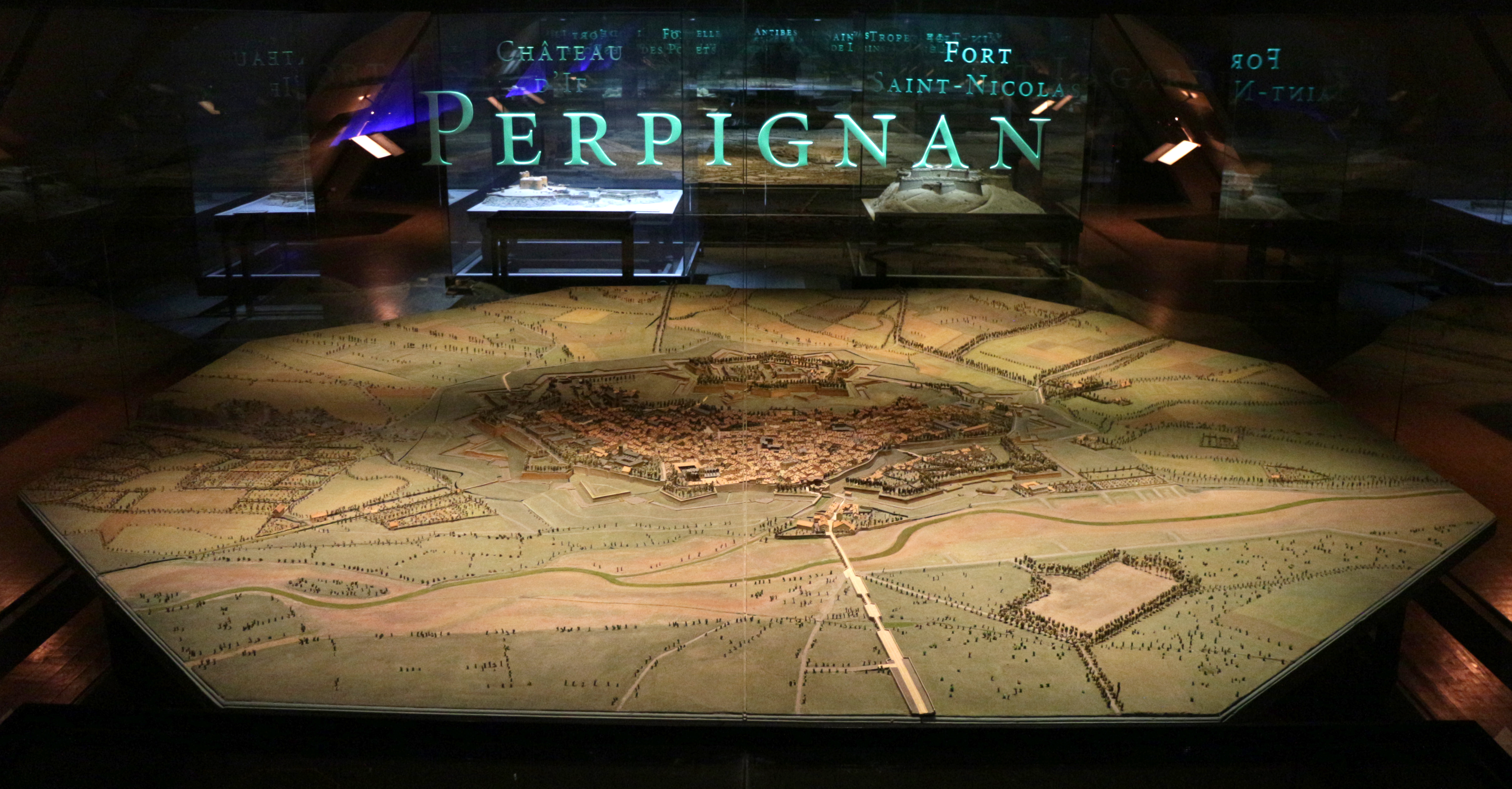 立体地図博物館